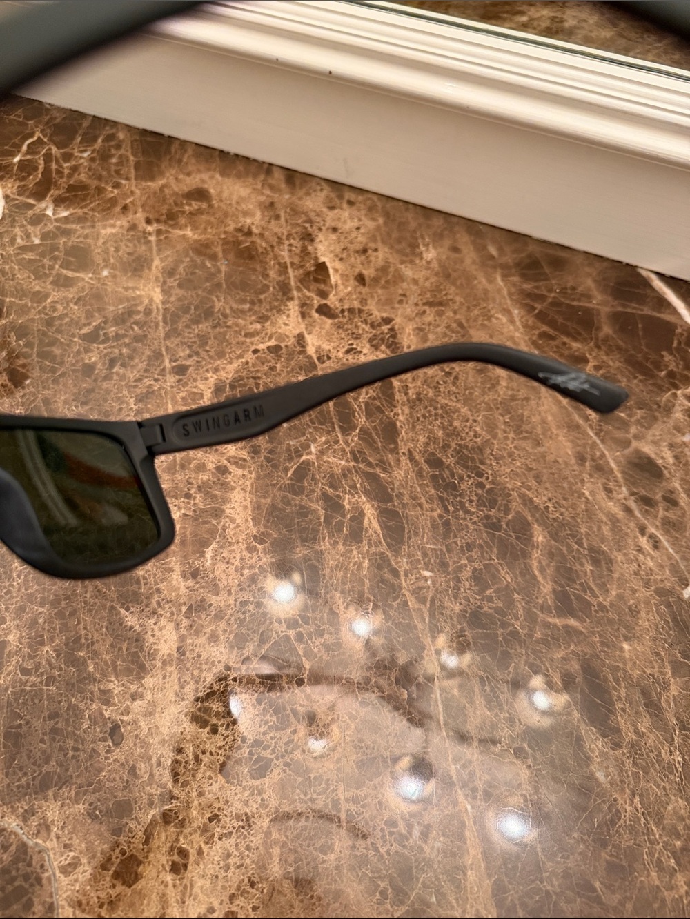Unisex Black Swingarm Sunglasses - Polarized Lens - Picture 3 of 4